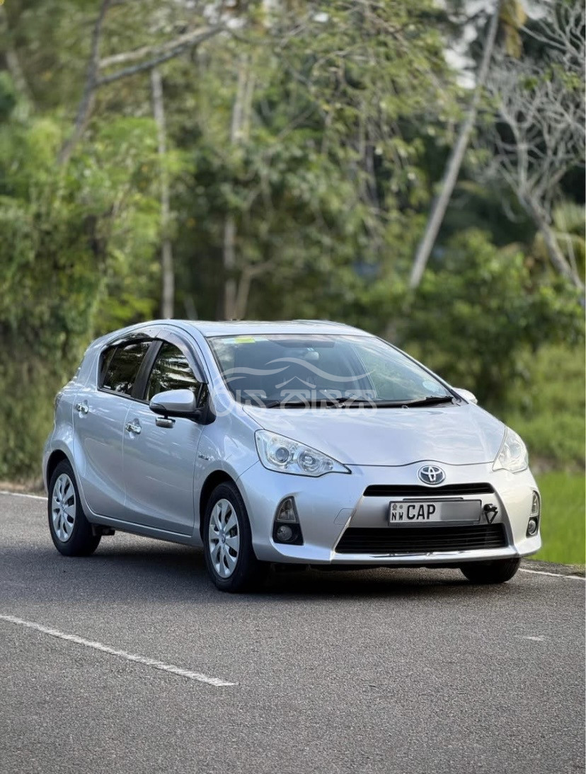 Toyota Aqua S Grade for sale in Gampaha