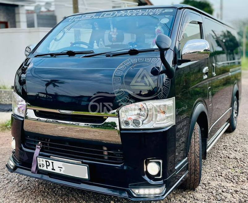 Toyota HIACE KDH TRH SUPER GL DARK PRIME for sale in Ja-Ela