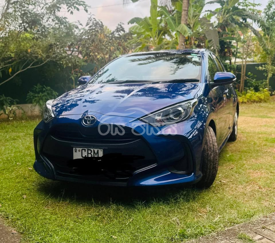 Toyota YARIS KSP210 X GRADE for sale in Gampaha