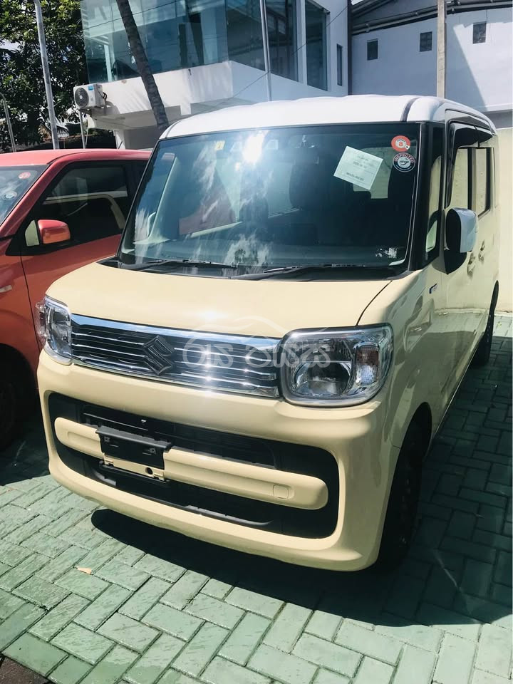 Suzuki Spacia for sale in Colombo 1