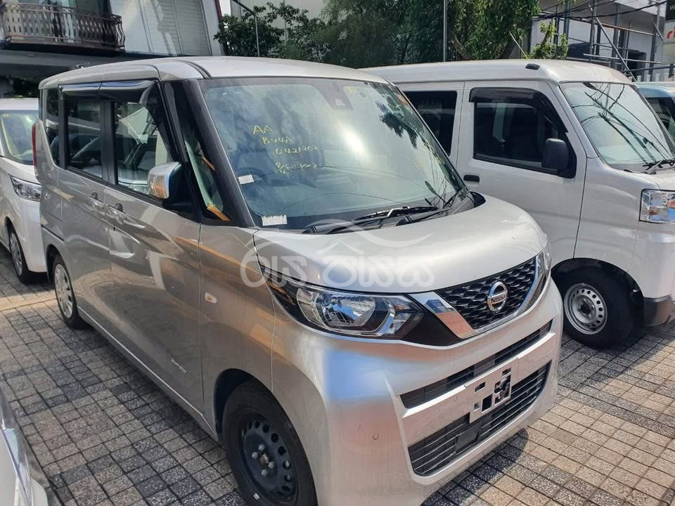 Nissan Roox for sale in Colombo