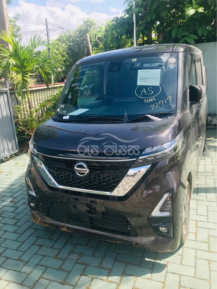 Nissan Roox pro pilot for sale in Colombo