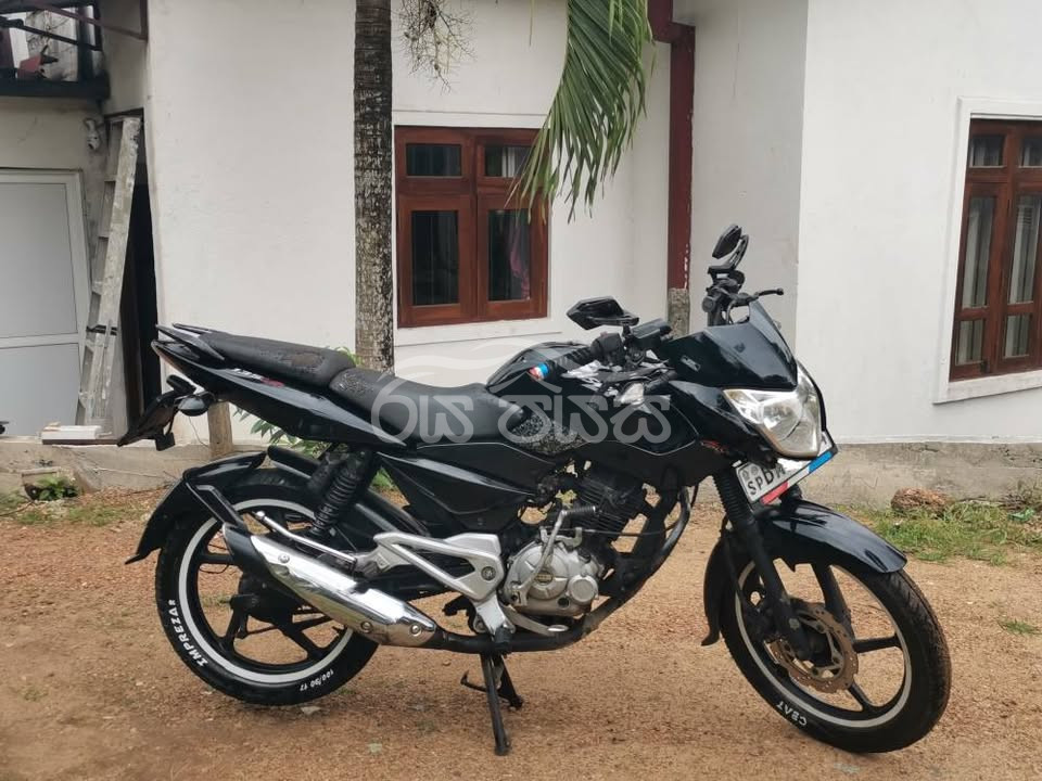 Bajaj Pulsar 135 for sale in Colombo, Sri Lanka