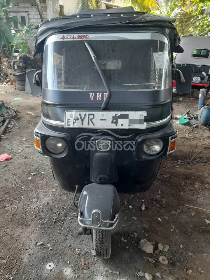 Bajaj 4 stock
