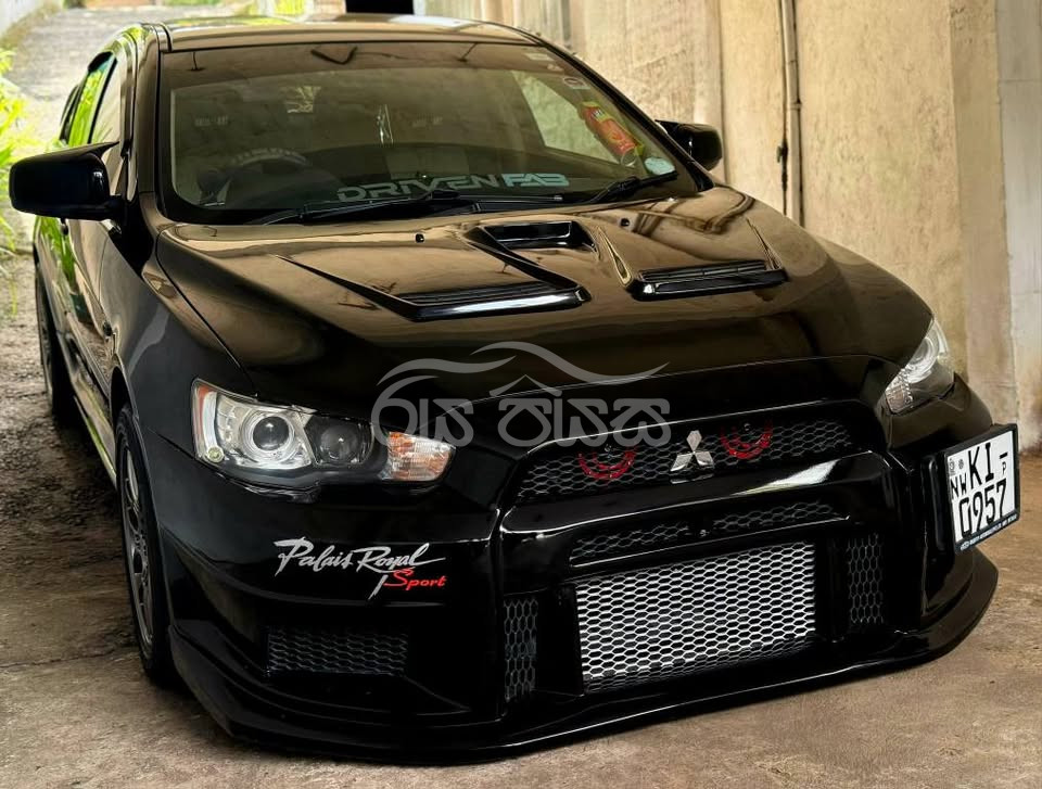 Mitsubishi Lancer EX