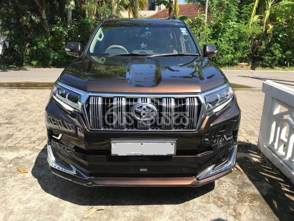 Toyota Land Cruiser Prado VX