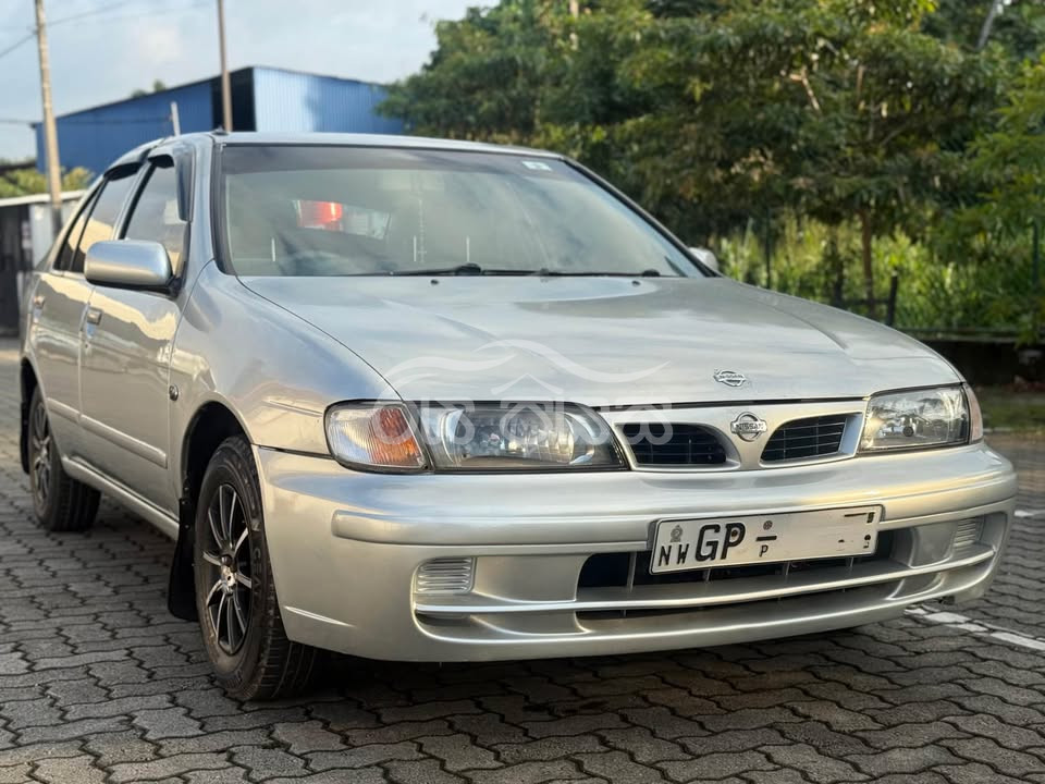 Nissan Pulsar CJ 1