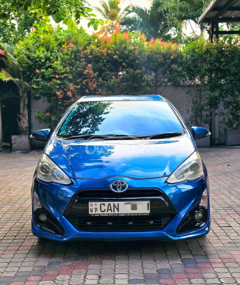 Toyota Aqua X Urban