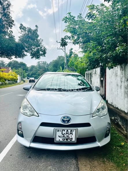 Toyota Aqua S