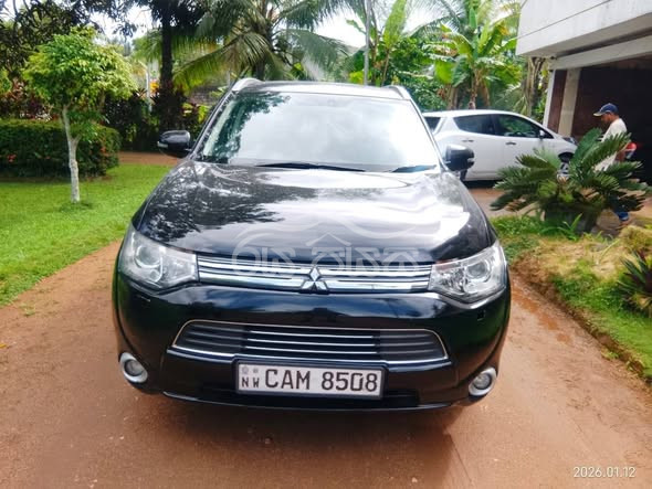 Mitshubishi Outlander for sale in Matara